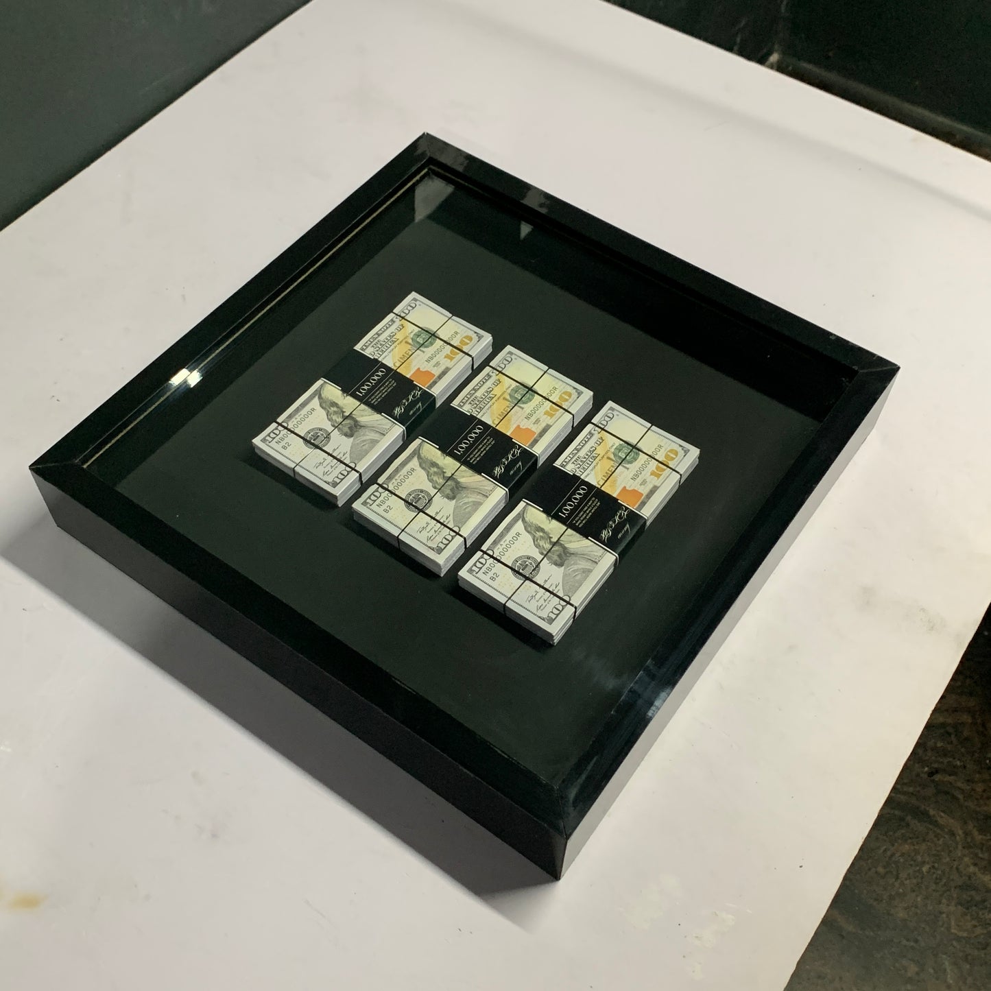 Triple Stacked Frame - USD